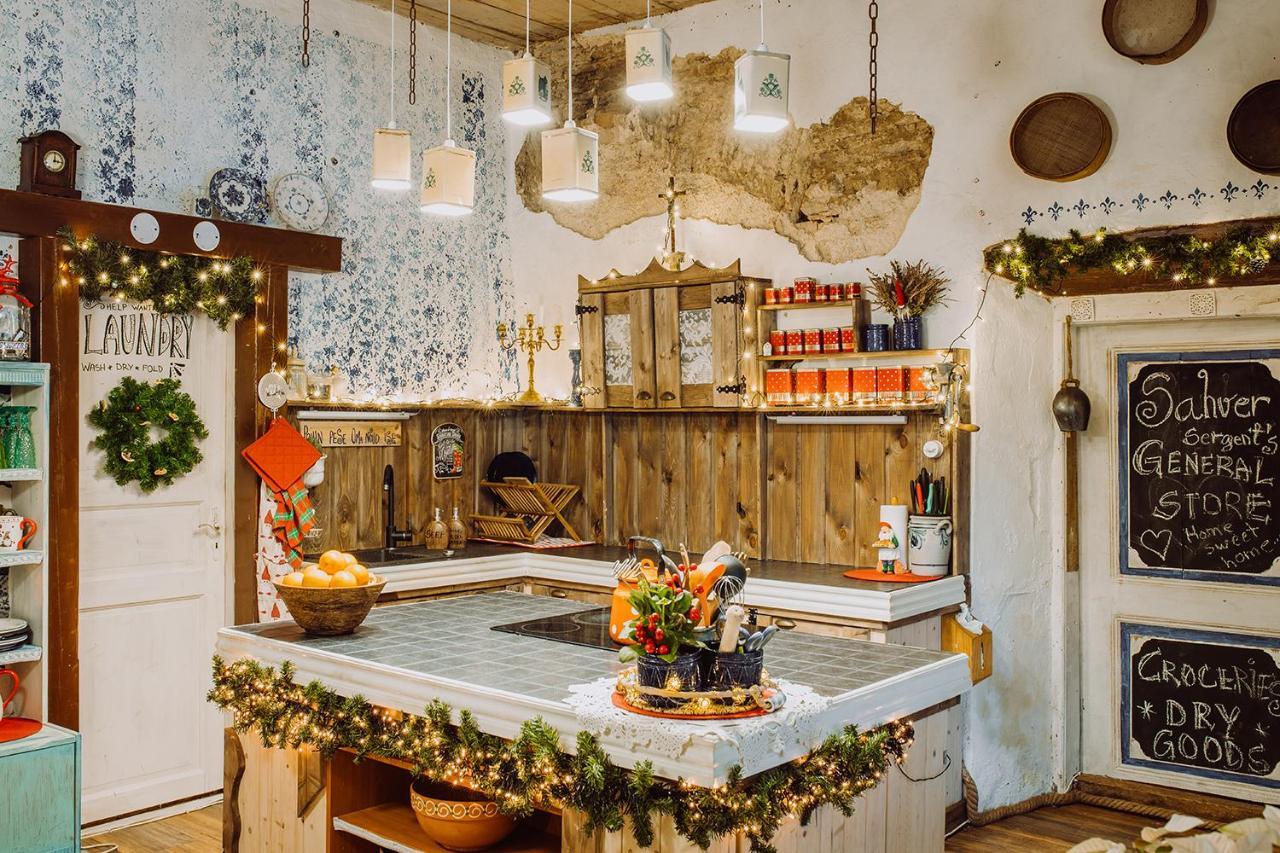 B&B Rando&Kärdi juures OÜ Luganuse Bagian luar foto