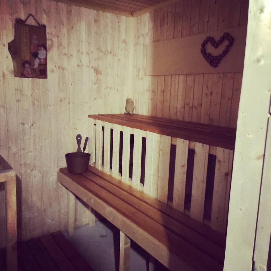 B&B Rando&Kärdi juures OÜ Luganuse Bagian luar foto
